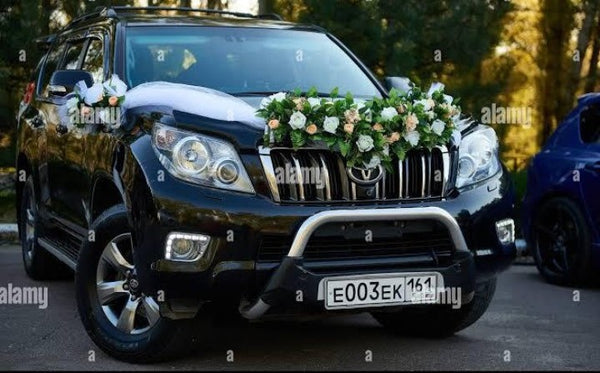 Prado Spare Wheel Floral Cover Arrangement