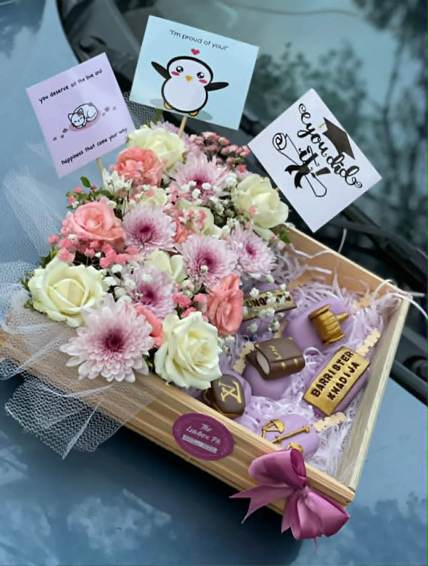 Caps & Blooms 🎓 Graduation Luxe Wooden Basket Combo