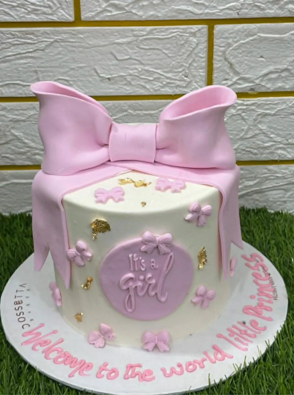 Blush Arrival – It’s a Girl Celebration Cake (3 lbs)